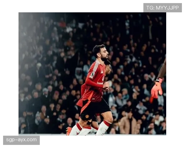 布鲁诺任意球绝技再现，助球队锁定关键胜局