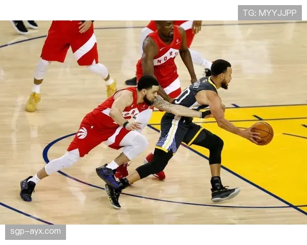 斯卡洛尼战术成功因素:体系稳定与球员执行力持续提升 斯卡洛尼战术成功因素:体系稳定与球员执行力持续提升